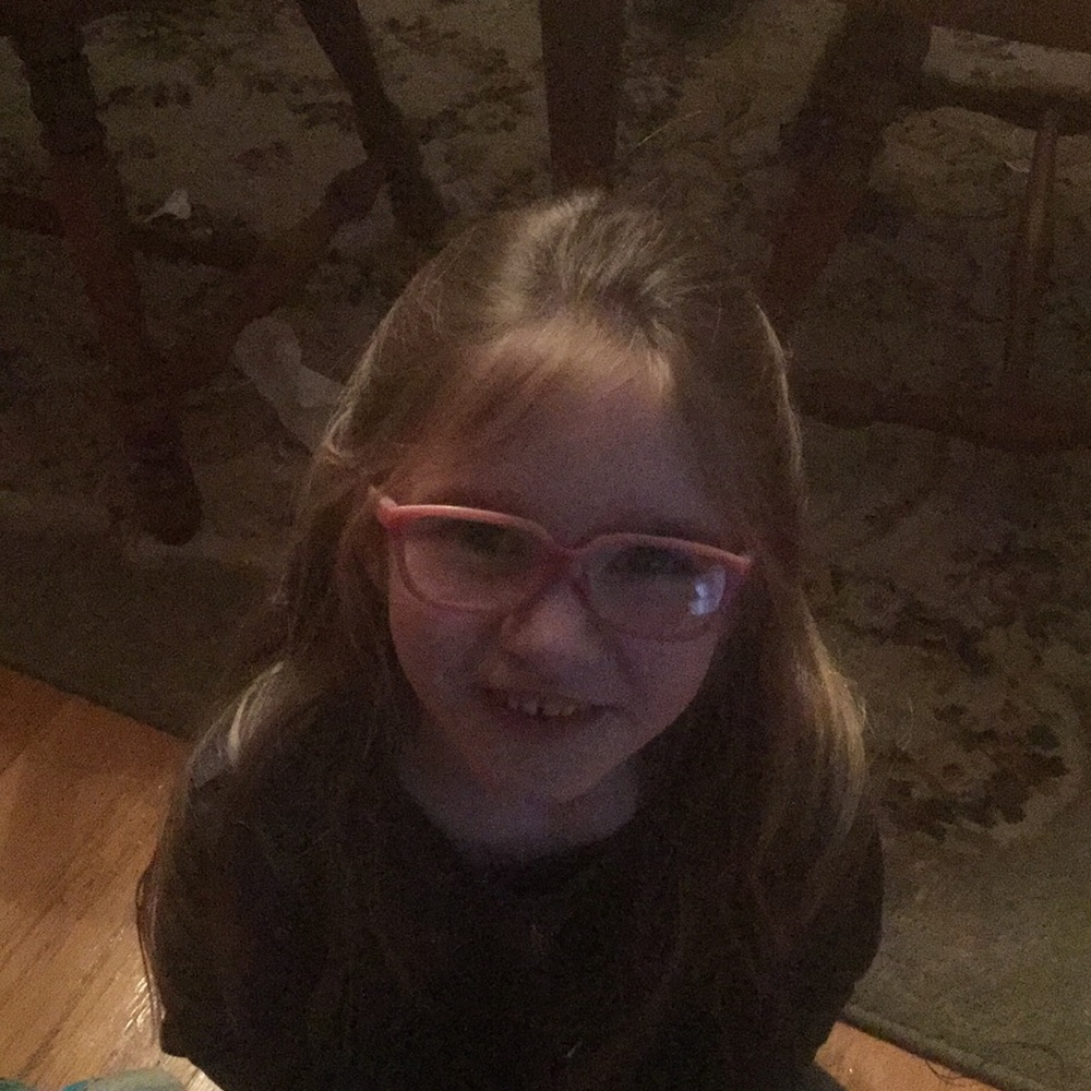 Meet your Posher, Stephanie